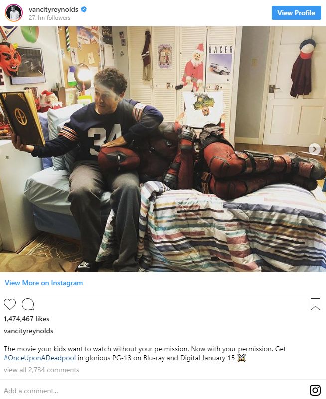 Fred Savage reading deadpool a story