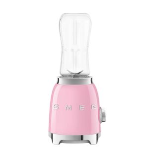 Smeg PBF01 blender in Barbie pink