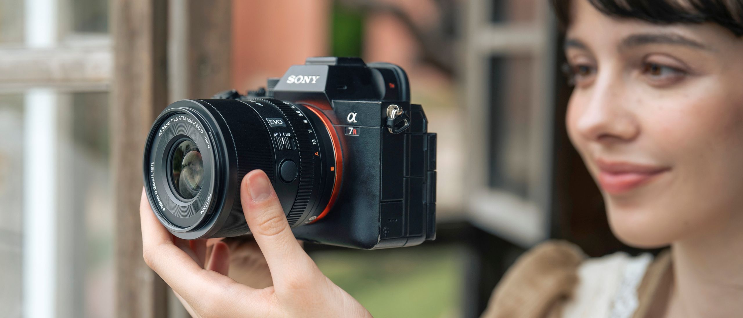 Viltrox Expands Evo Lens Line with New 35mm and 55mm Primes