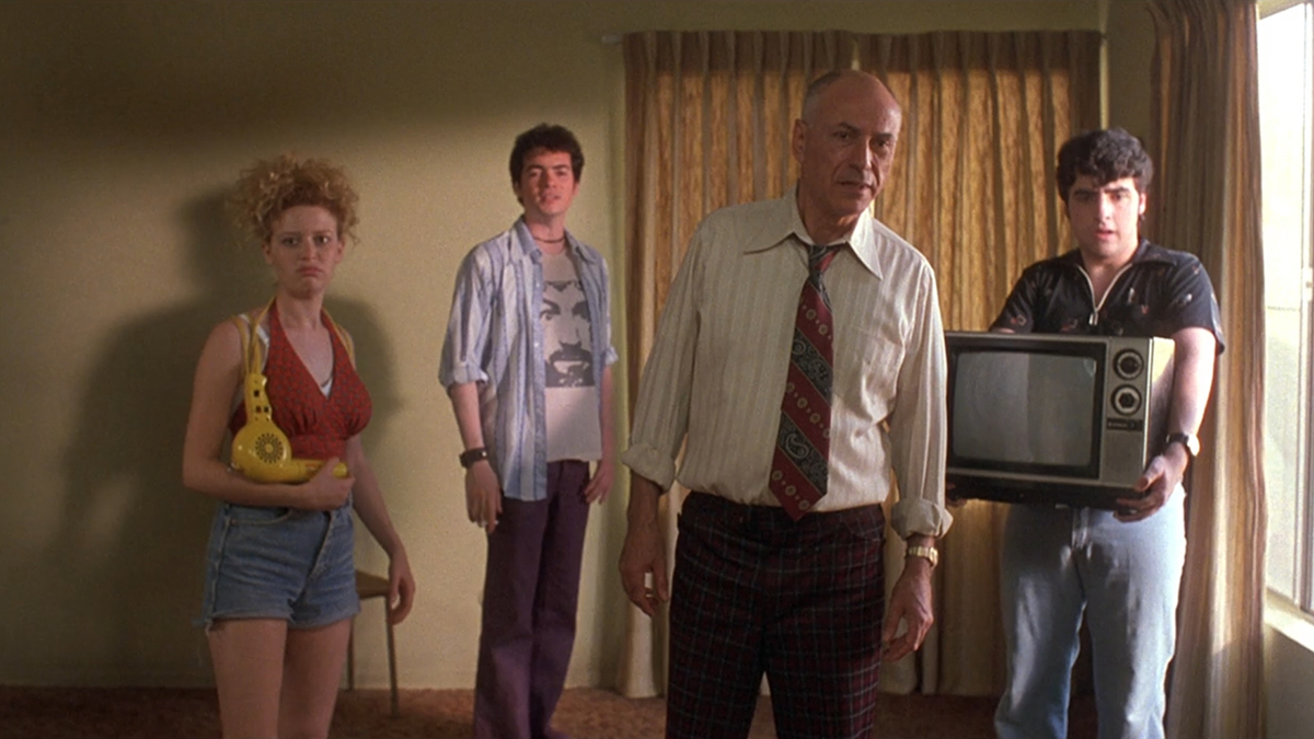 Natasha Lyonne in Slums of Beverly Hills
