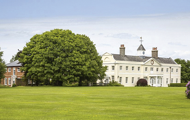 Upper-Gatton-Park.jpg