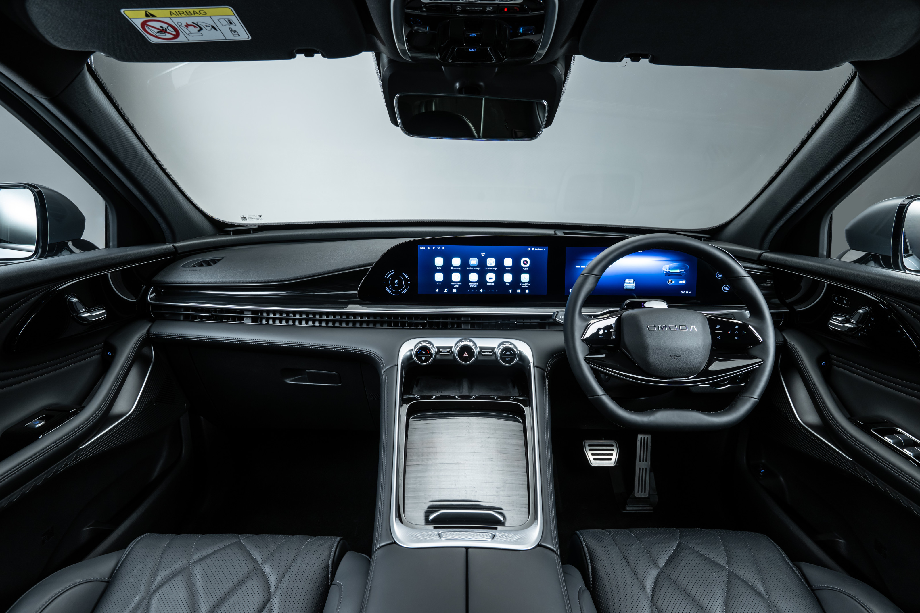 Omoda 9 dashboard