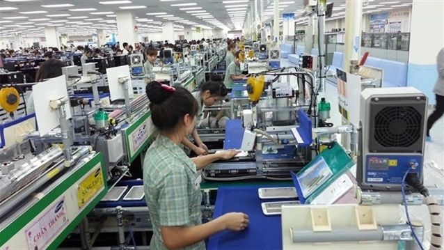 Samsung assembly line in Vietnam