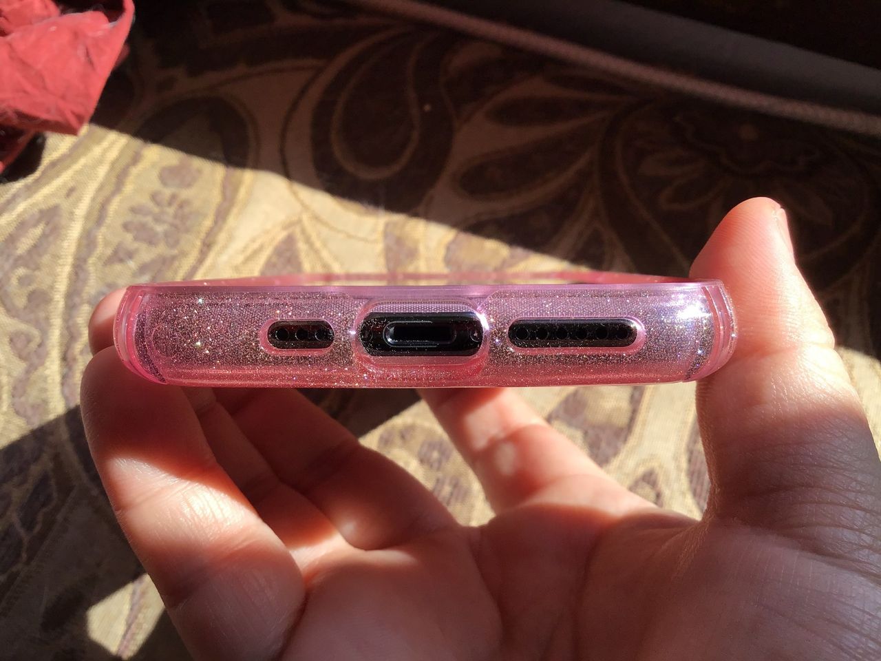 Speck Presidio Clear + Glitter bottom