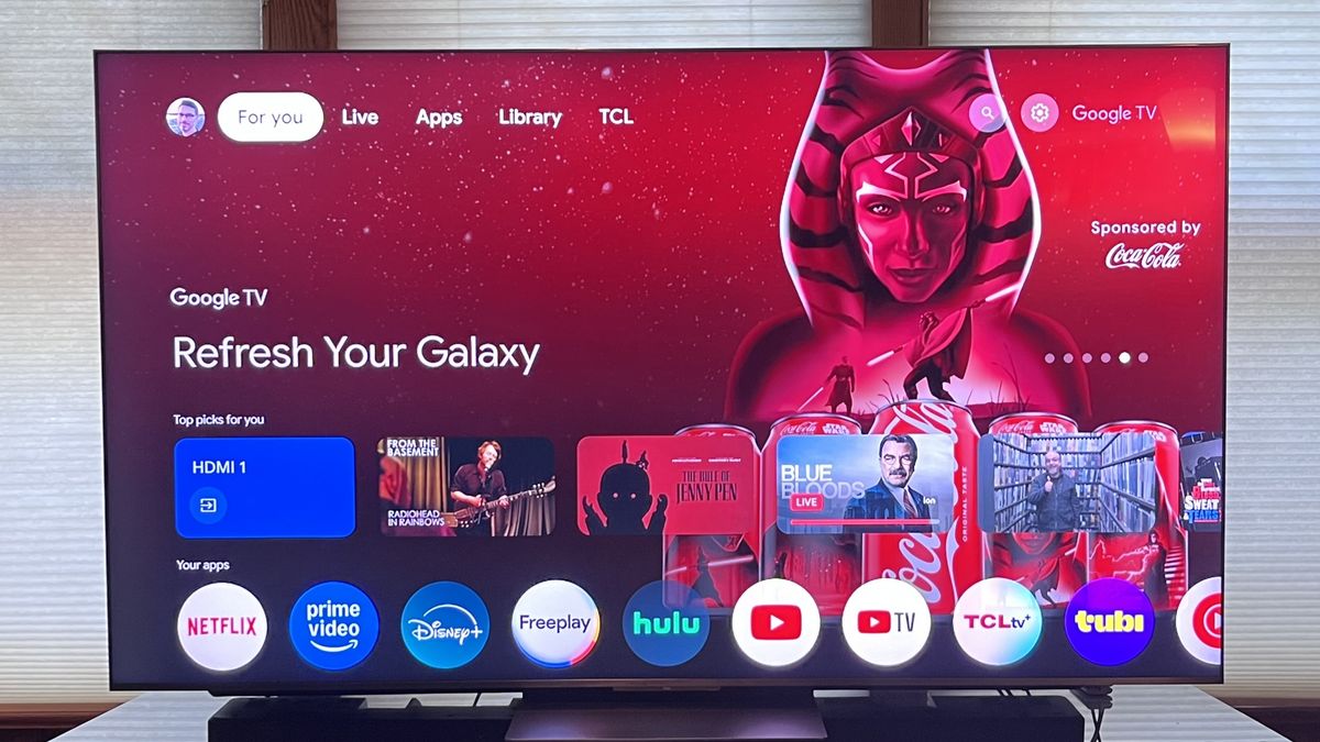TCL QM8K Google TV screens