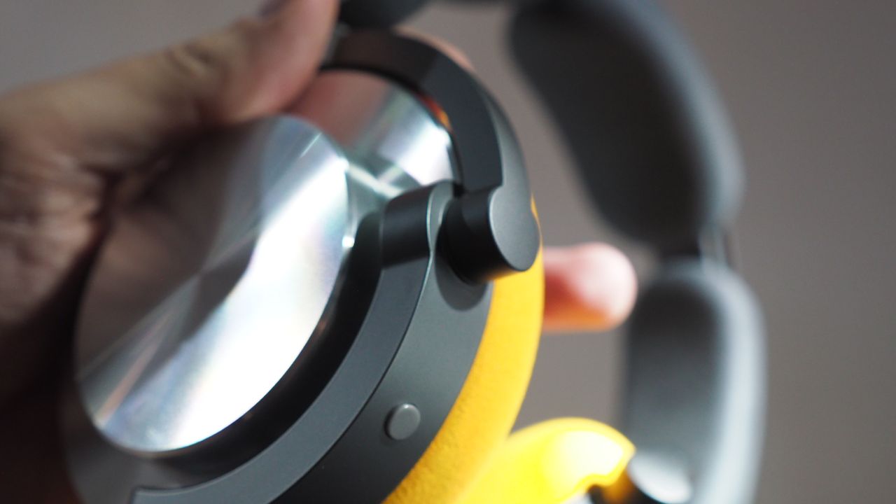 Dyson OnTrac hands-on