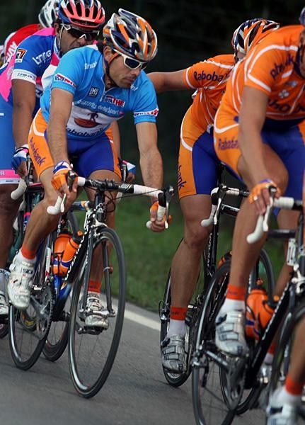 Oscar Freire (Rabobank) lost his lead to Enrico Gasparotto (Barloworld).