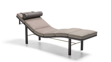 ‘Tuscany’ chaise longue by Naoto Fukasawa for Molteni & C