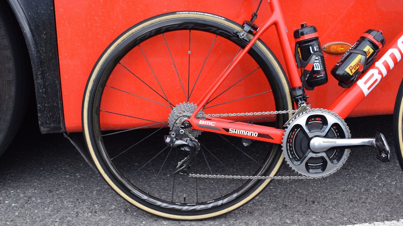 The entire BMC Racing team was running Dura-Ace 9100 series wheels at Romandie