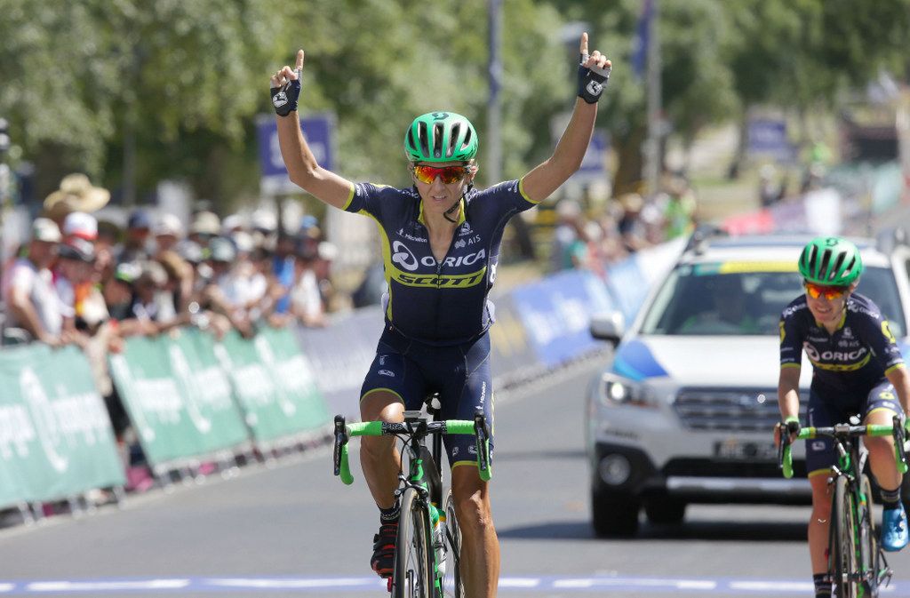Katrin Garfoot (Orica-Scott) celebrates with teammate Amanda Spratt just behind her in the silver medal position