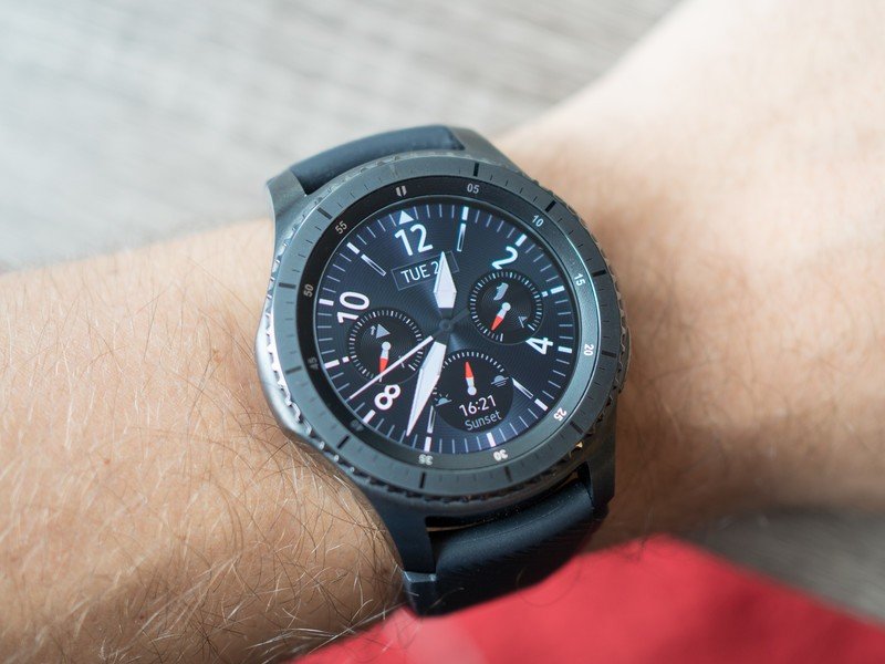 Samsung Gear S3 review: All-in on a 'more is more' strategy | Android ...