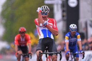 Van der Poel wins De Brabantse Pijl
