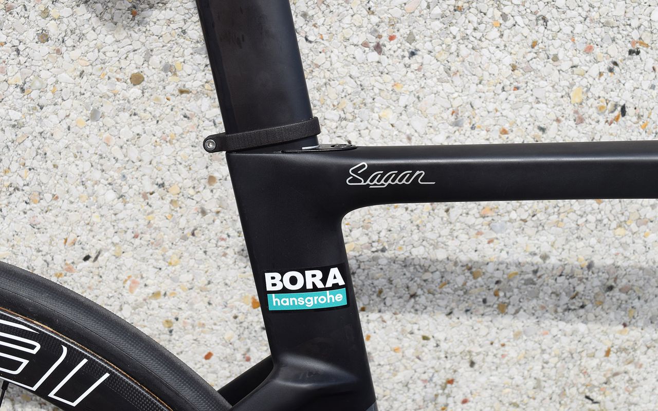 Instead of the team-issue stickers on the seat cluster, Sagan has his own custom finish