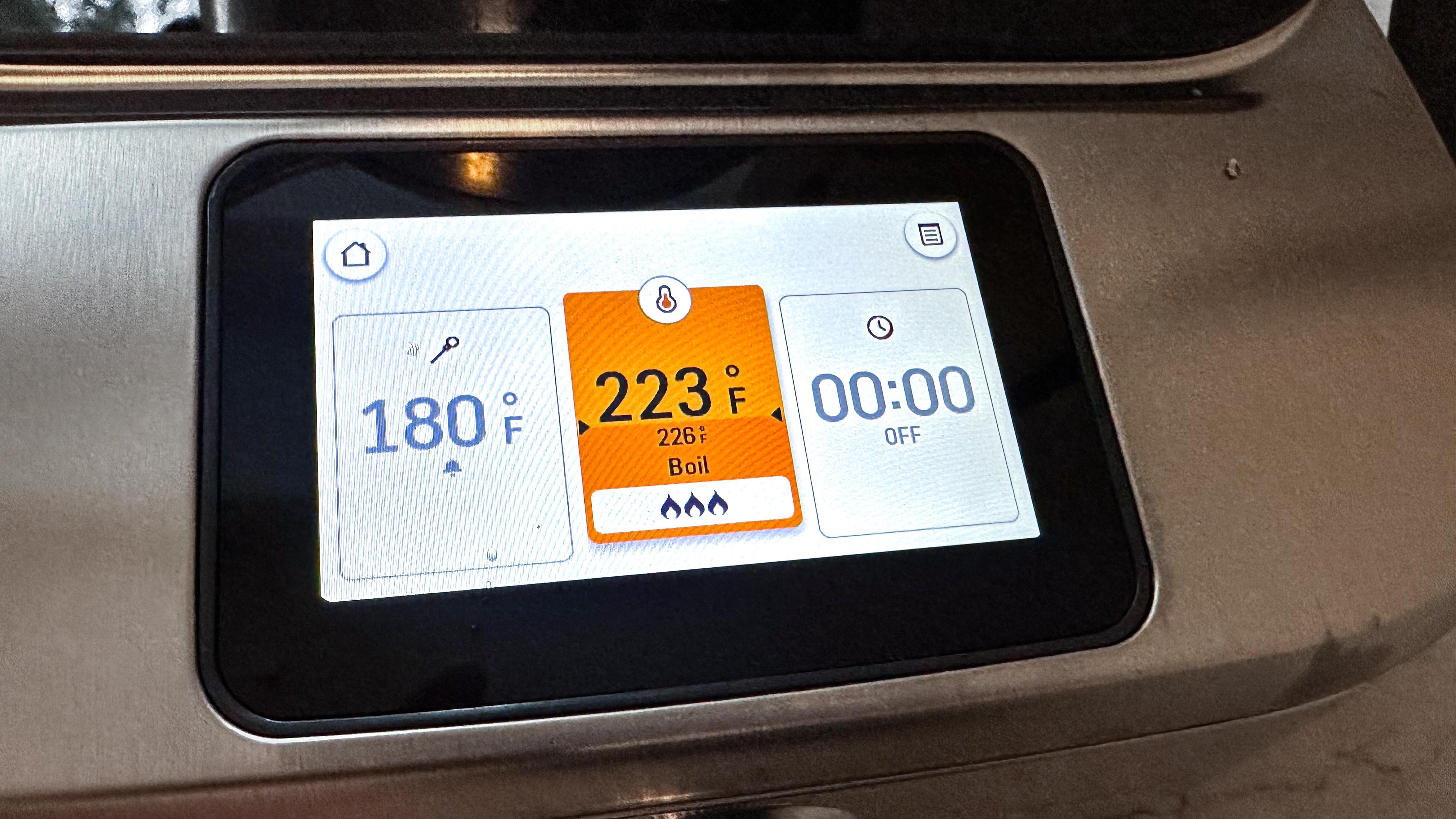 Breville Control Freak induction cooktop display