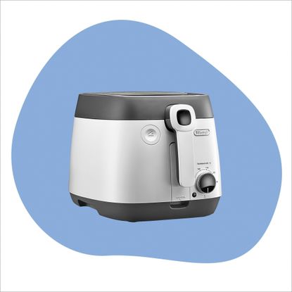 De'Longhi traditional deep fryer on blue background