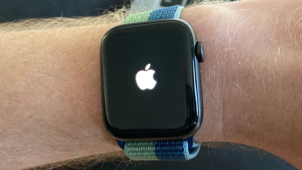 how-to-turn-off-power-reserve-on-apple-watch-laptop-mag