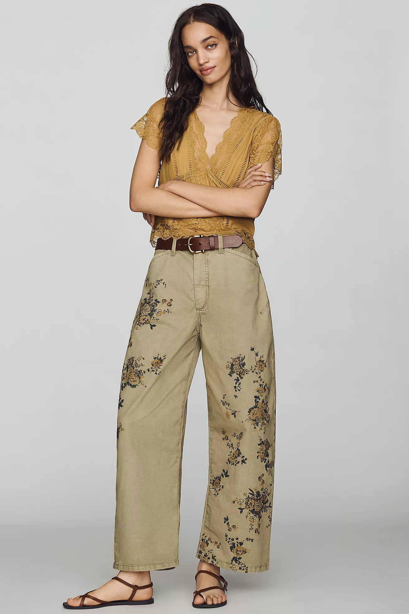 Pilcro Kayden High Rise Embroidered Carpenter Barrel Jeans