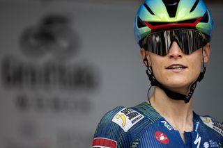 Ur&scaron;ka Žigart refractures her jaw in crash at Faun Tour Femmes