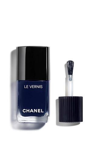 Chanel , Le Vernis Nail Colour, 127 Fugueuse