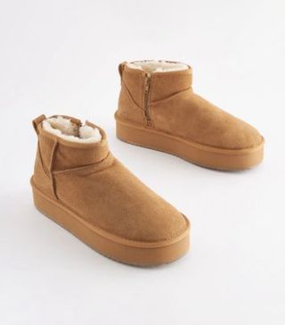 Image of UGG boots lookalike