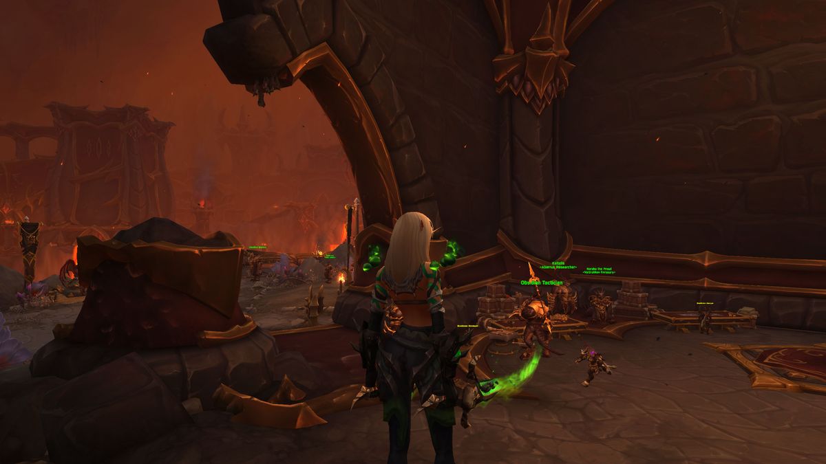 WoW Void-Touched Curio - a demon hunter is looking over towards some NPCs