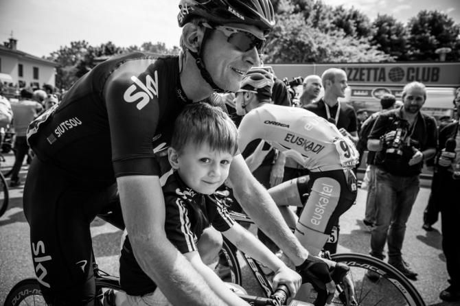 Kanstantsin Siutsou (Team Sky) with his son at the end of the Giro