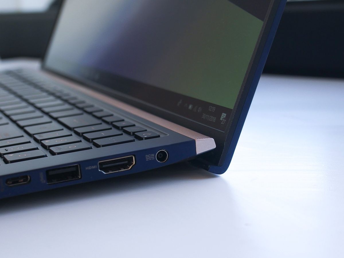 ASUS ZenBook 15