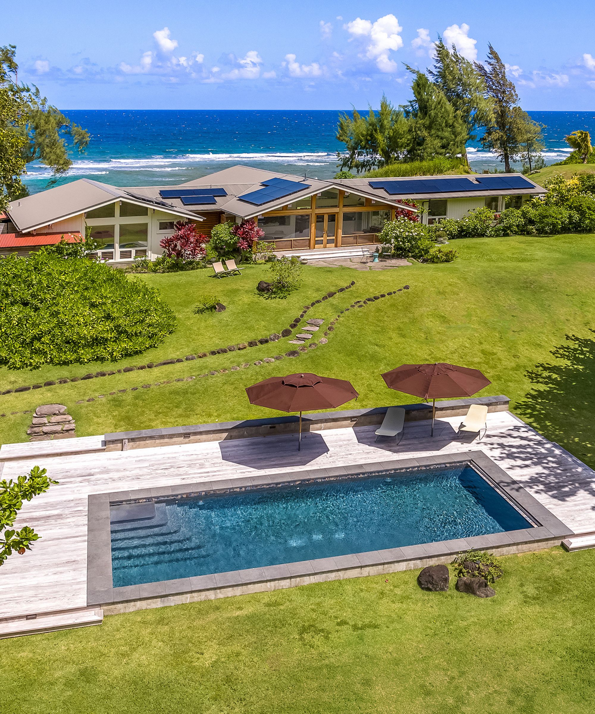 Julia Roberts' backyard