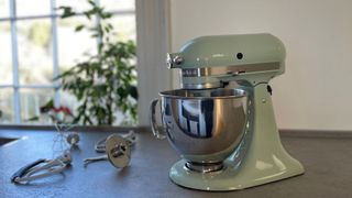 KitchenAid 4.8-litre Artisan Stand Mixer