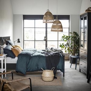 Simple bedroom ideas