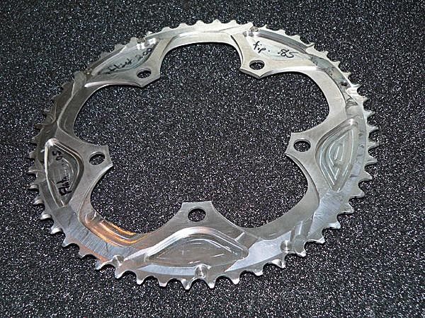 The backside of the large chainring is relieved