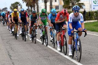 The Giro d'italia peloton