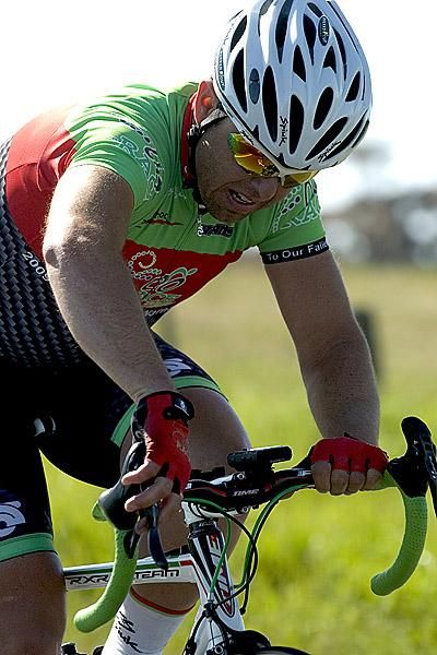 Tim Decker struck gear trouble during the race and rode into Warrnambool using the one gear.