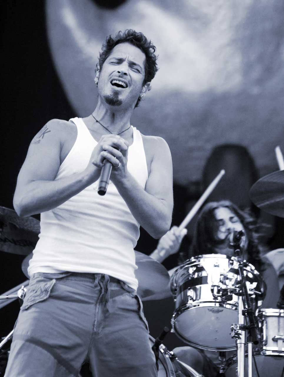 Chris Cornell onstage