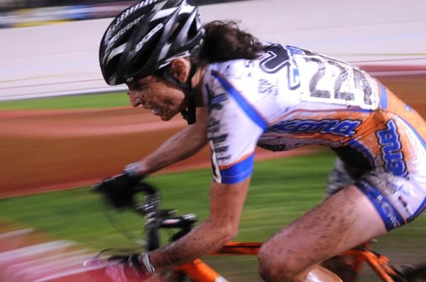 Wendy Simms put in a good race after her maternity leave.