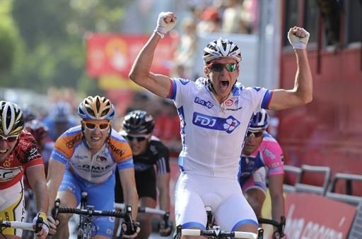 Yauheni Hutarovich celebrates winning stage two of the Vuelta