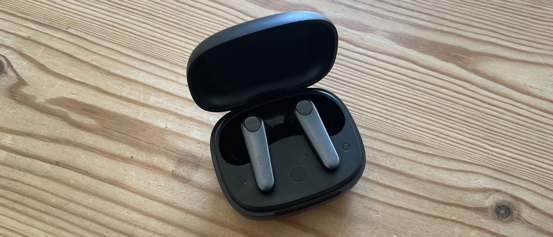 EarFun Air Pro 3 review the best cheap noisecancelling earbuds you