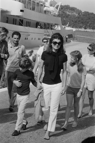 jackie kennedy john caroline