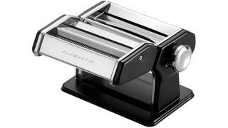 Ovente pasta maker