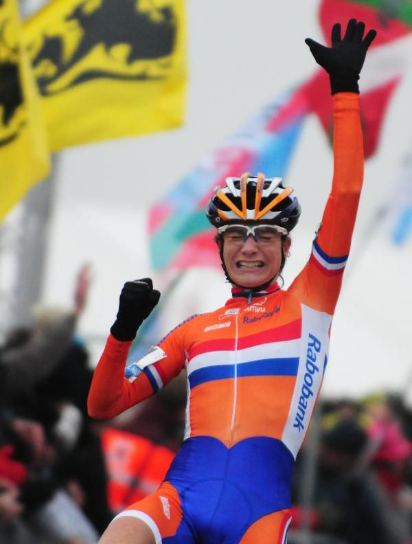 Marianne Vos (Netherlands) wins her fifth cyclocross world championship