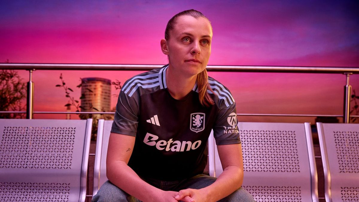Adidas Aston Villa away kit 2025/26