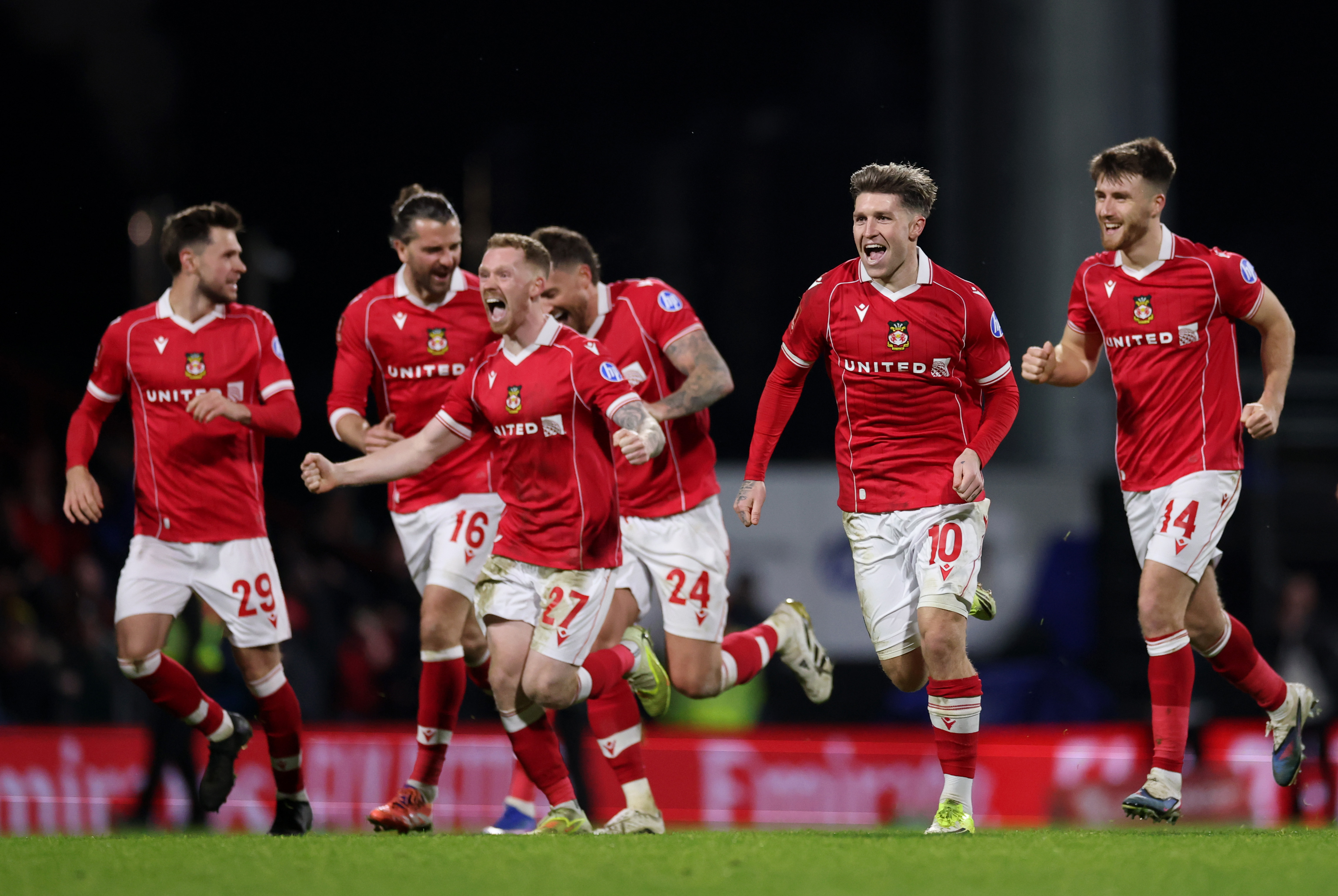 Wrexham beat Nottingham Forest on penalties in the last round of the FA Cup