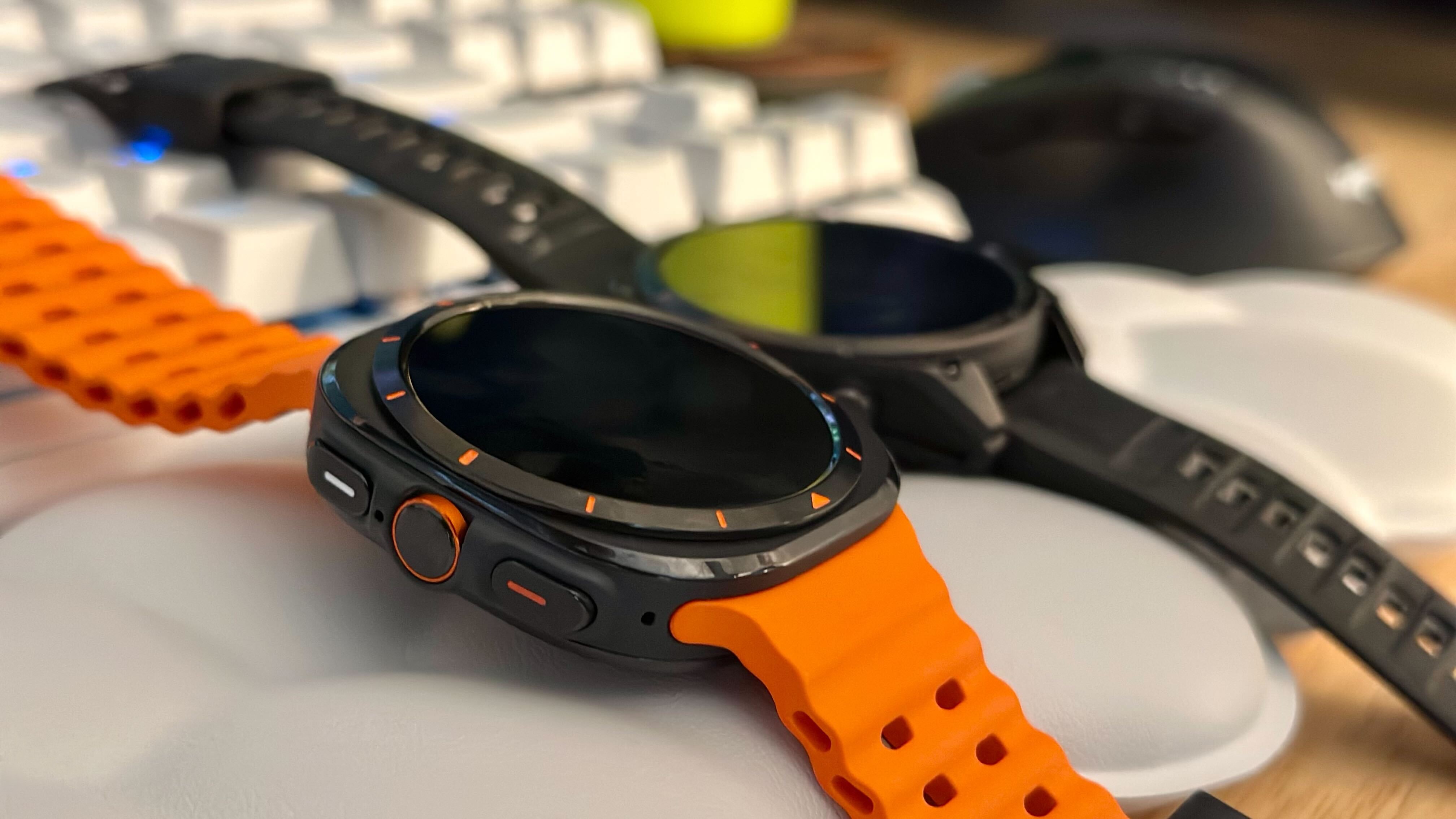 Garmin Fenix 8 vs. Galaxy Watch Ultra