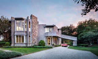 George Nelson House interior at hamptons home tour