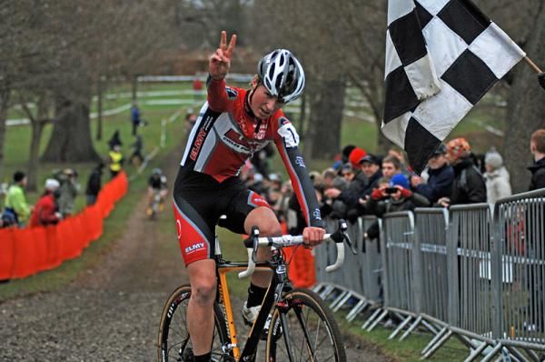 Hugo Robinson makes it two titles in a row in the British 'Cross junior men's championship