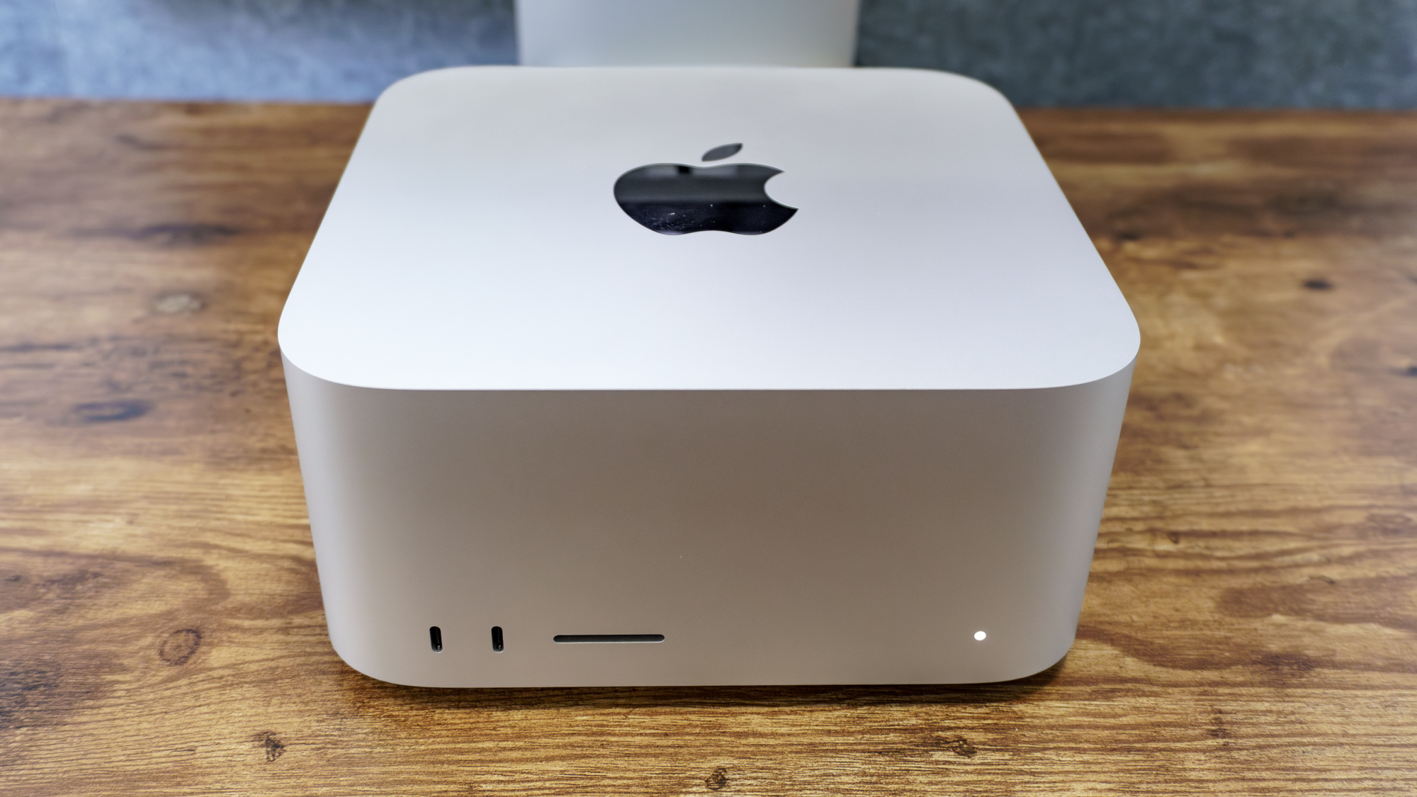 Mac Studio M5 Ultra