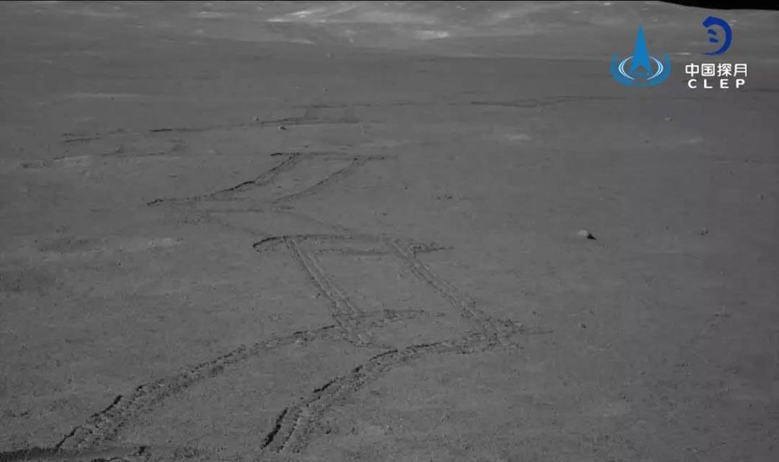 A photograph of the Yutu-2 rover's tracks on the moon.