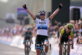Marta Bastianelli (Virtu) wins Tour of Flanders 2019