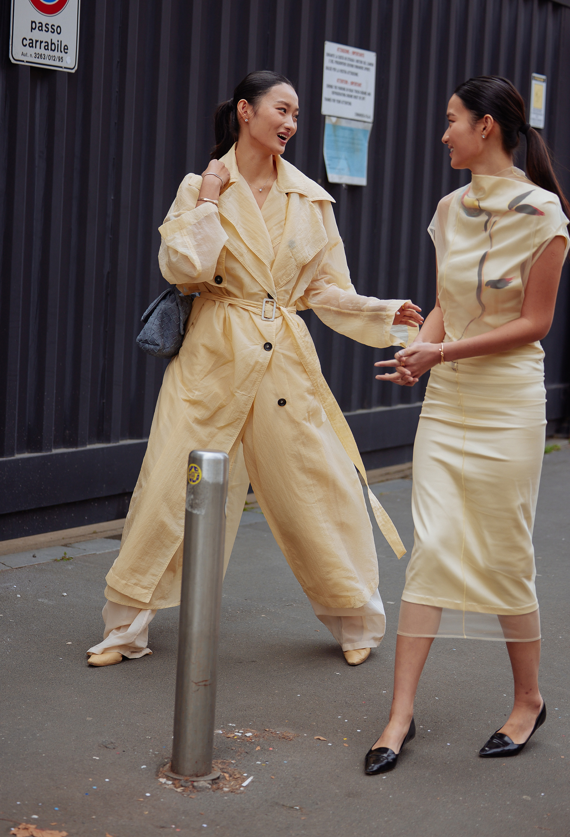 Woman wearing the romantic fashion trend.