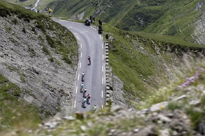 The descent from the Tourmalet